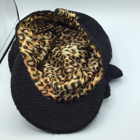 Women's Baker Boy Fiddler Beret Tweed Hat with Leopard Print Inside with a Bow - Picture 6 of 7